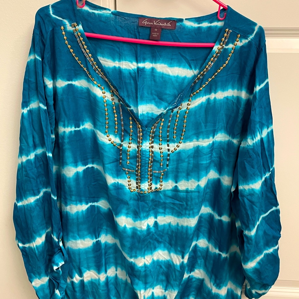 Gloria Vanderbilt teal/white tie dye blouse